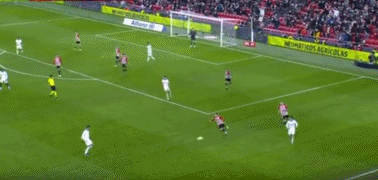 弗罗因德：球队展现了能量和韧性，我非常欣赏这样的胜利