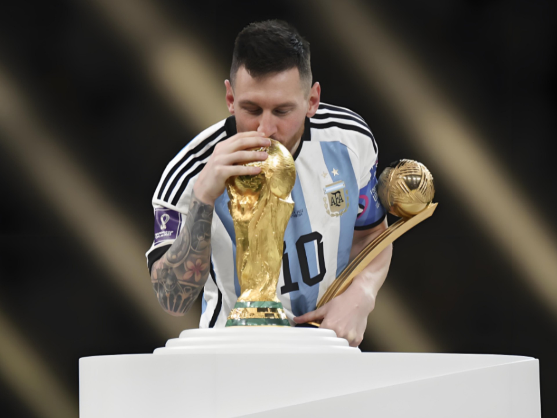 首战对阿森纳！官方：前海港主帅伊万·莱科出任布鲁日主教练