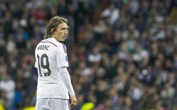 记者：多特对于再次带回桑乔有所顾忌，尤文的热情已经冷却