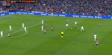 西甲-进球大战！安东尼闪击费兰半场戴帽 巴萨5-3贝蒂斯