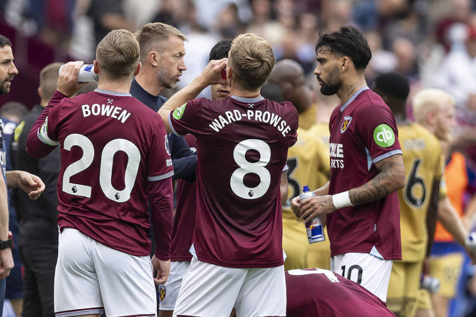 爆冷！广东狂输山西14分，进攻拉胯失误多，奎因首秀拉胯