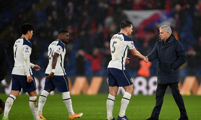 38岁后单赛季为意甲升班马攻入至少4球，瓦尔迪是历史第二人